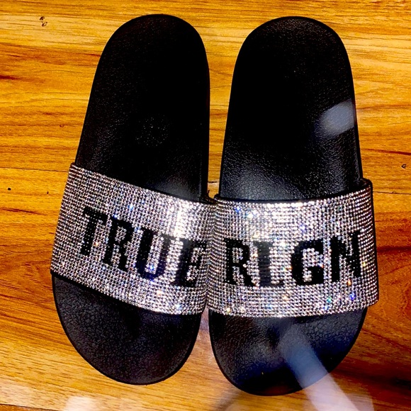 True Religion Shoes - True religion slides